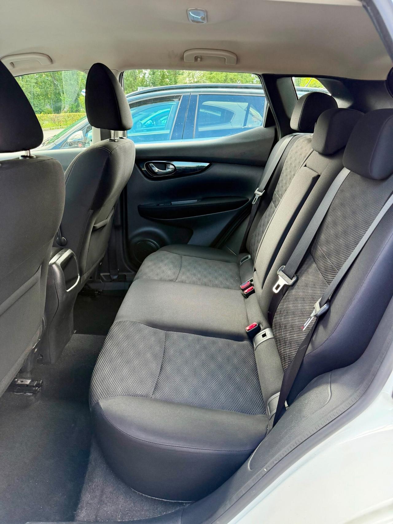 NISSAN QASHQAI 1.2 BENZINA EURO 6 B