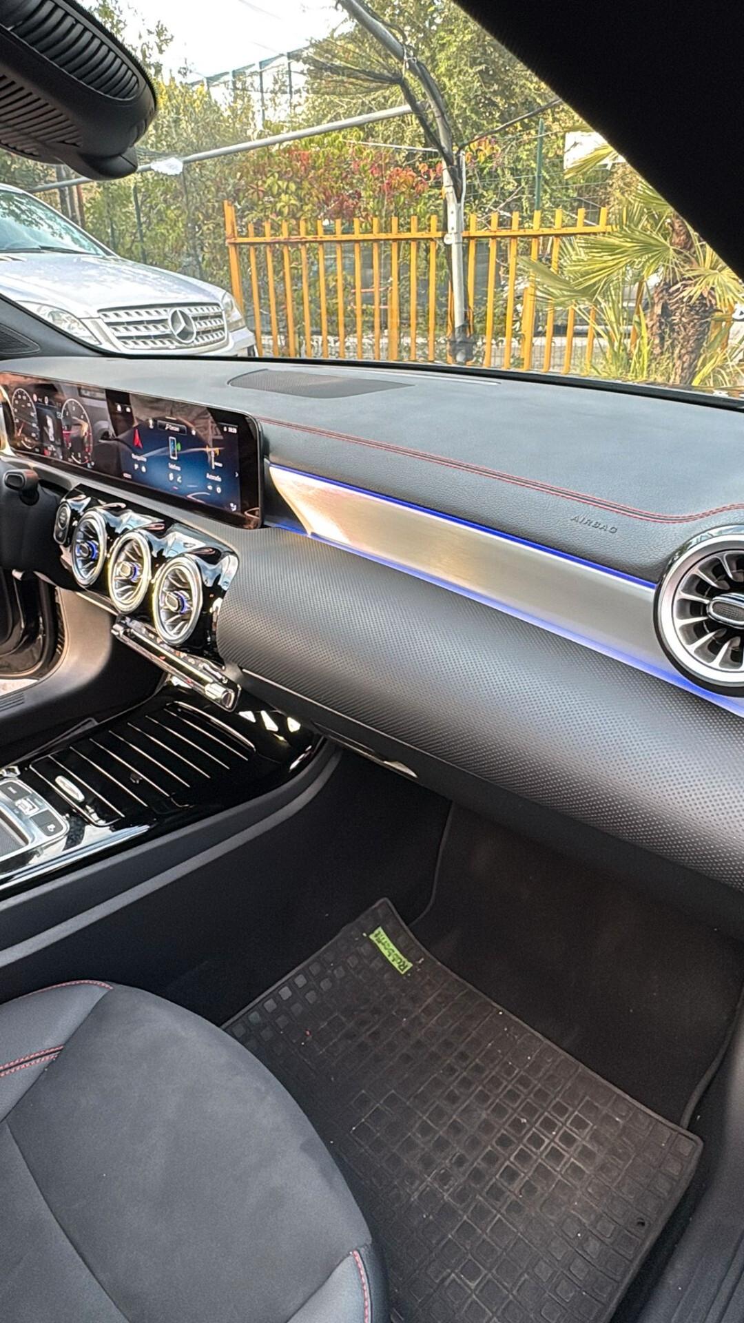 Mercedes-benz CLA 200 d Automatic AMG Line Premium Plus