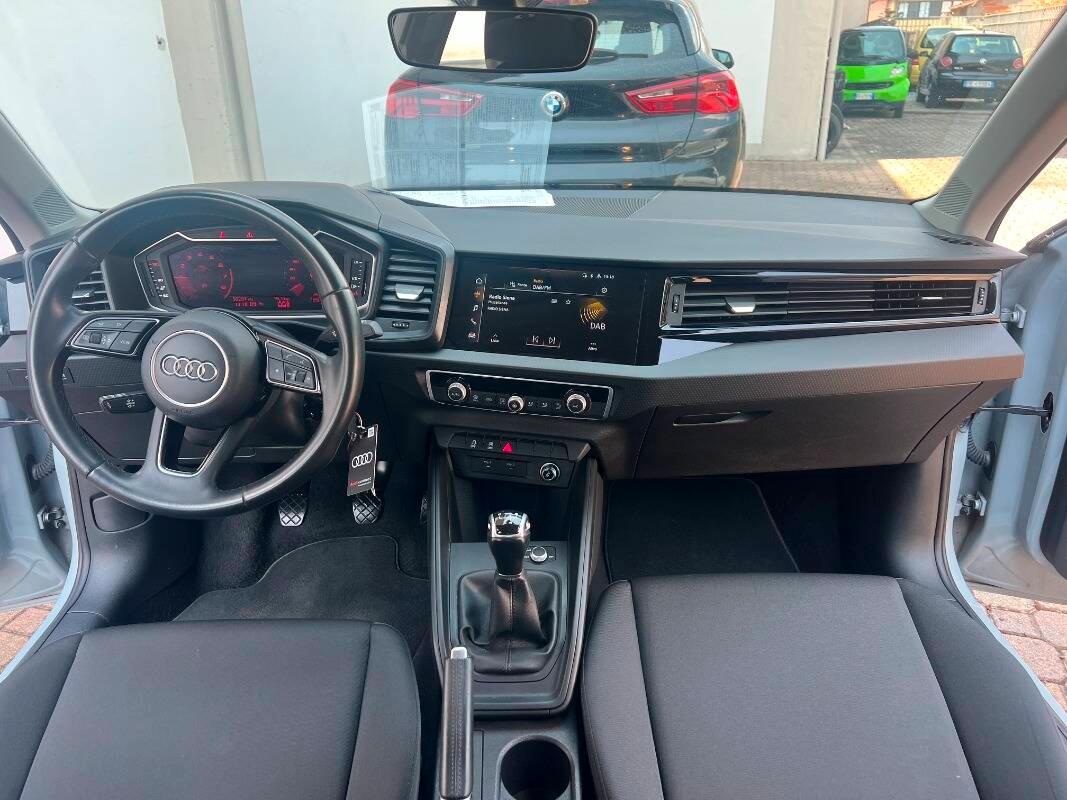 Audi A1 25 1.0 tfsi Admired my20
