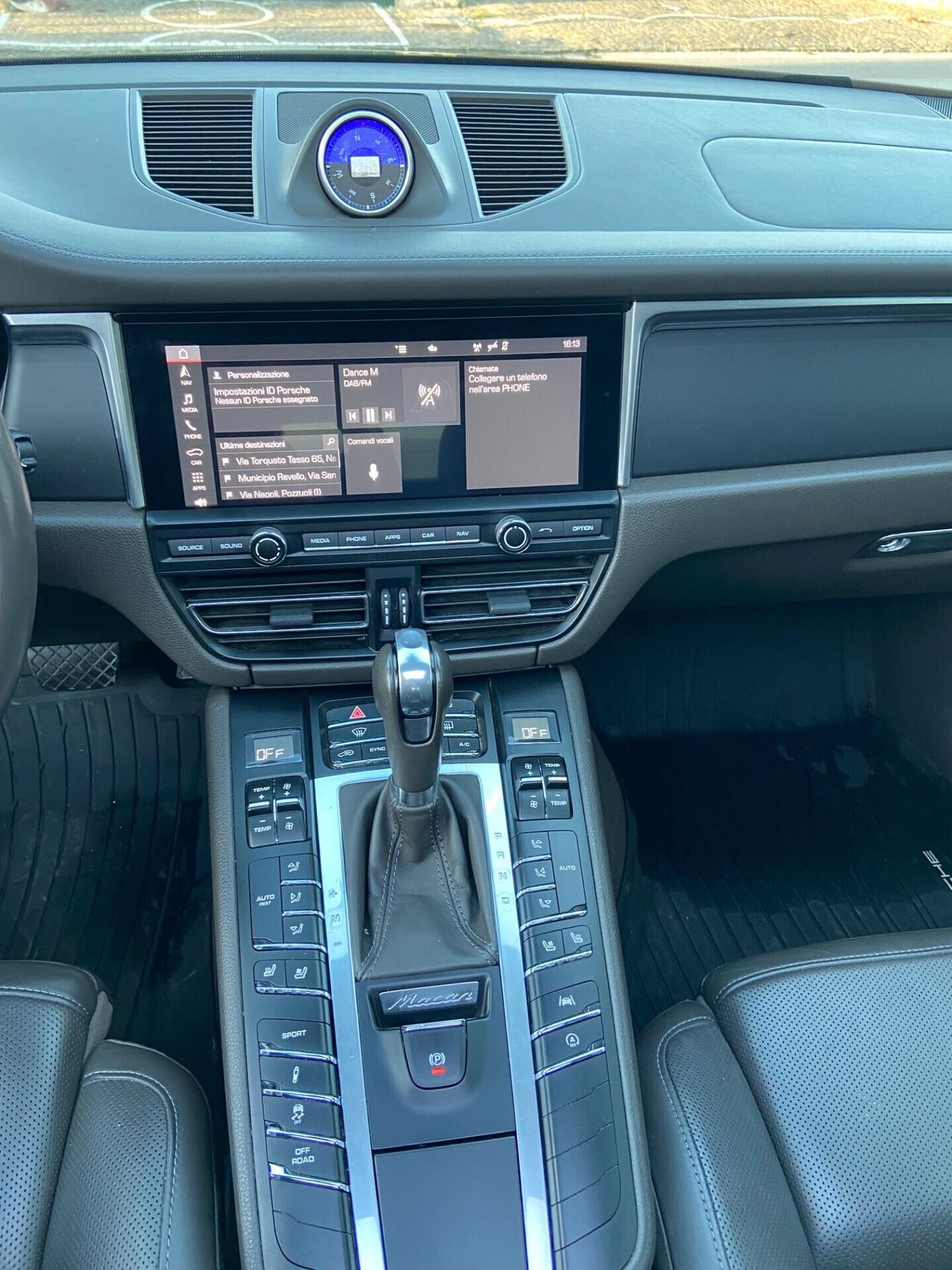 Porsche Macan 2.0 benzina full optional