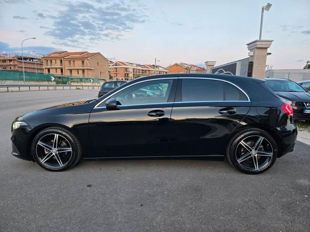 Mercedes-benz A 180 A 180 d Automatic Premium