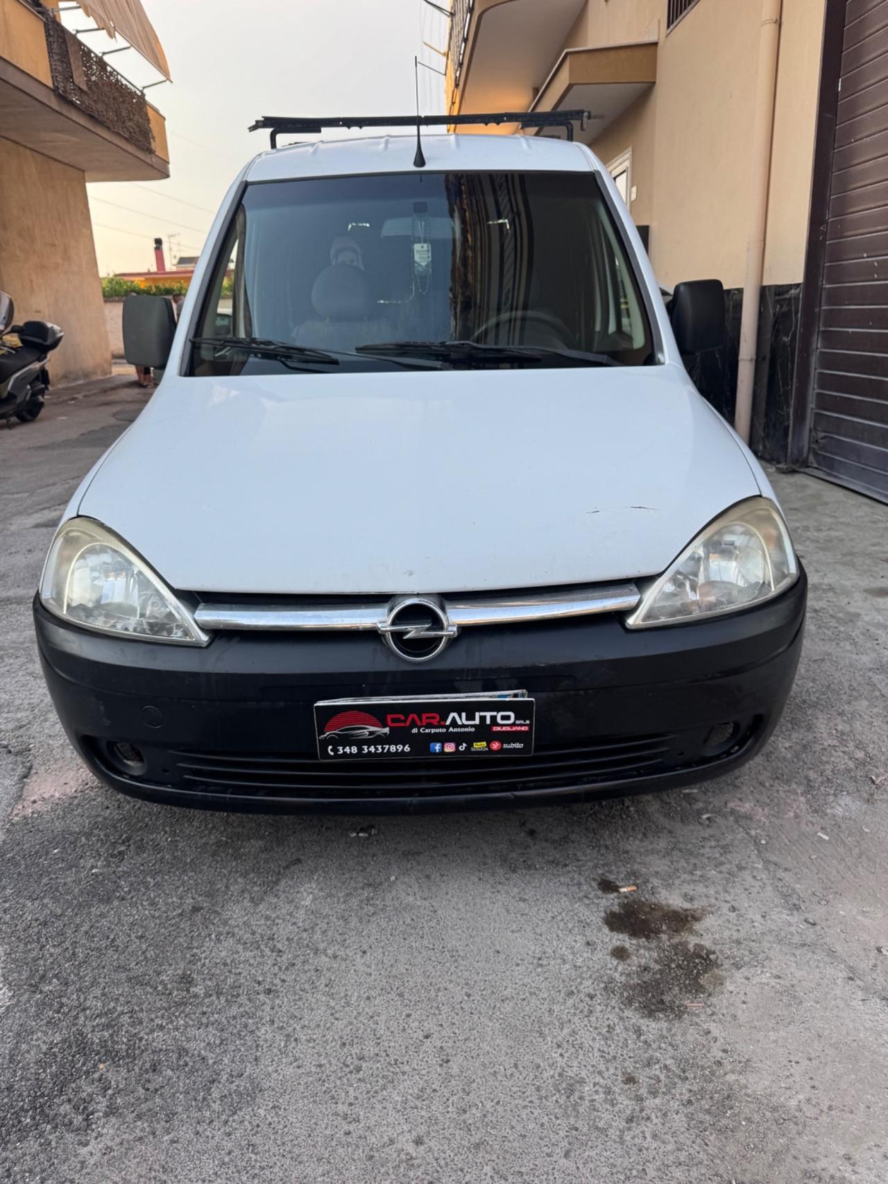 Opel Combo 1.7 DI 4p. Van Vetrato