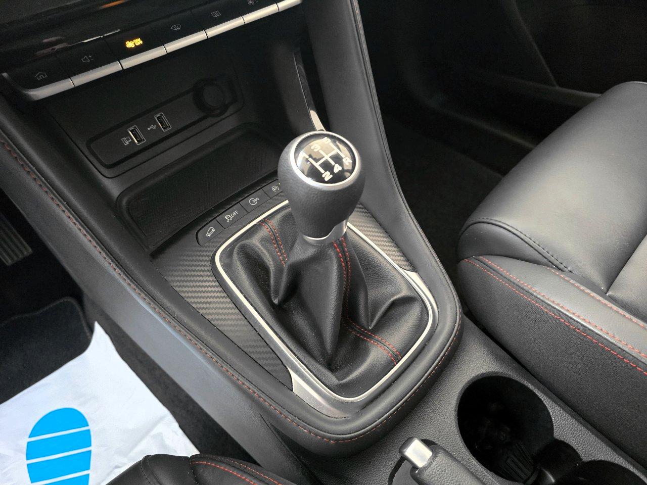 Mg ZS 1.5 EURO6D LUXURY CAMERA 360°/CARPLAY/FULL LED/PELLE