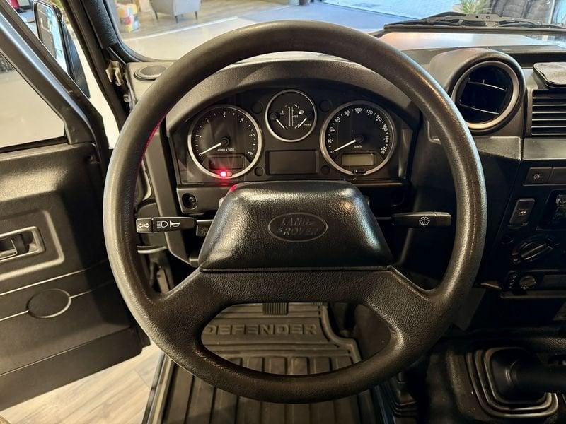 Land Rover Defender Defender 90 2.4 TD4 Hard Top S