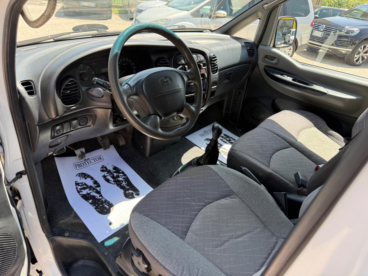 Hyundai H-1 2.5 CRDI PL 6 posti Van Style