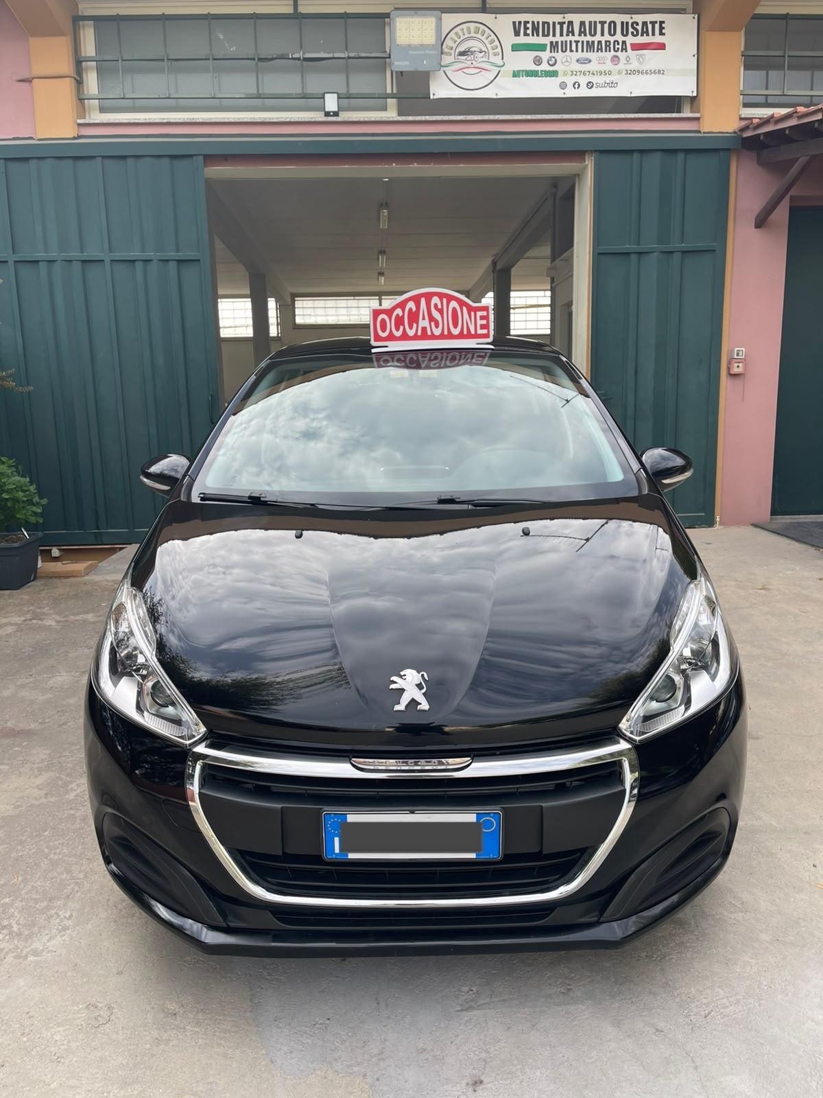 Peugeot 208 BlueHDi 75 5 porte Allure