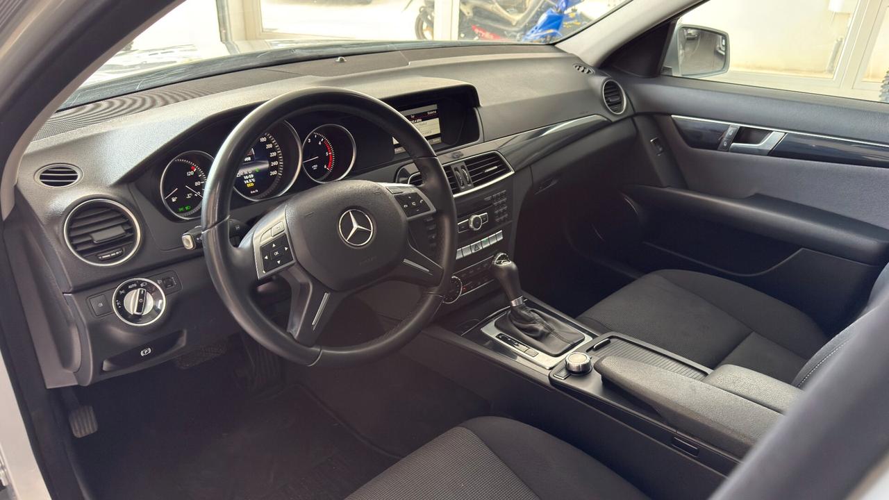 Mercedes C 180 CDI Trend Uniproprietario