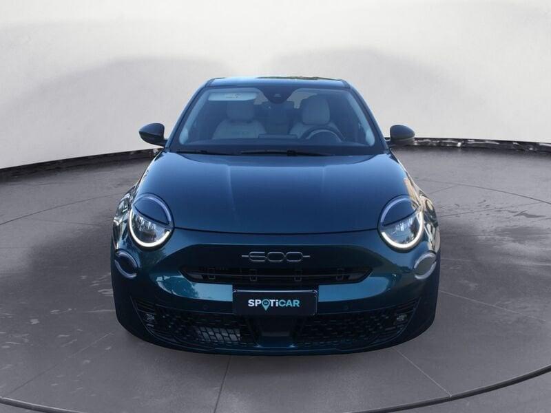 FIAT 600 1.2 Hybrid 110cv La Prima