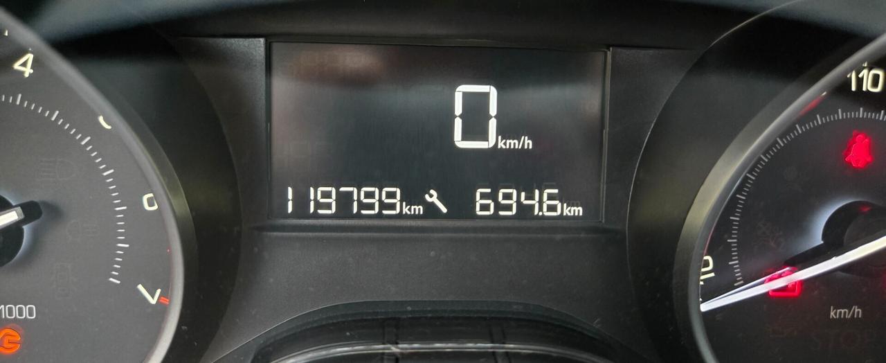Peugeot 208 PureTech 82 5p. GPL Active
