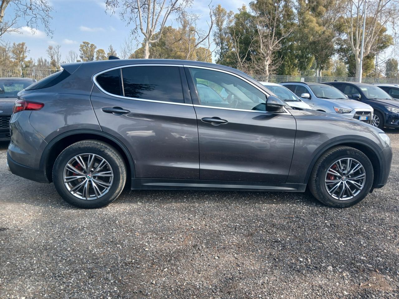 Alfa Romeo Stelvio 2.2 Turbodiesel 180 CV AT8 RWD Executive