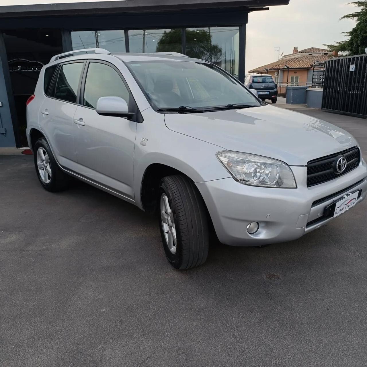 Toyota RAV 4 RAV4 2.2 D-4D 136 CV