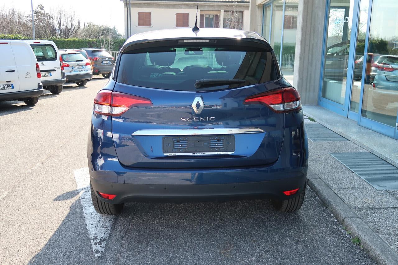 Renault Scenic TCe 140 CV EDC Aut. Black Edition