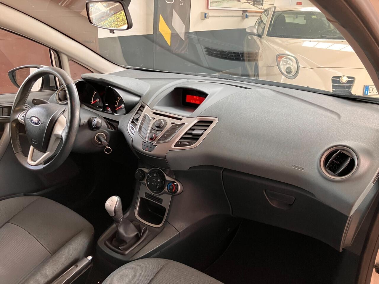 Ford Fiesta 1.2 16V 60CV 3p. Titanium NEOPATENTATI