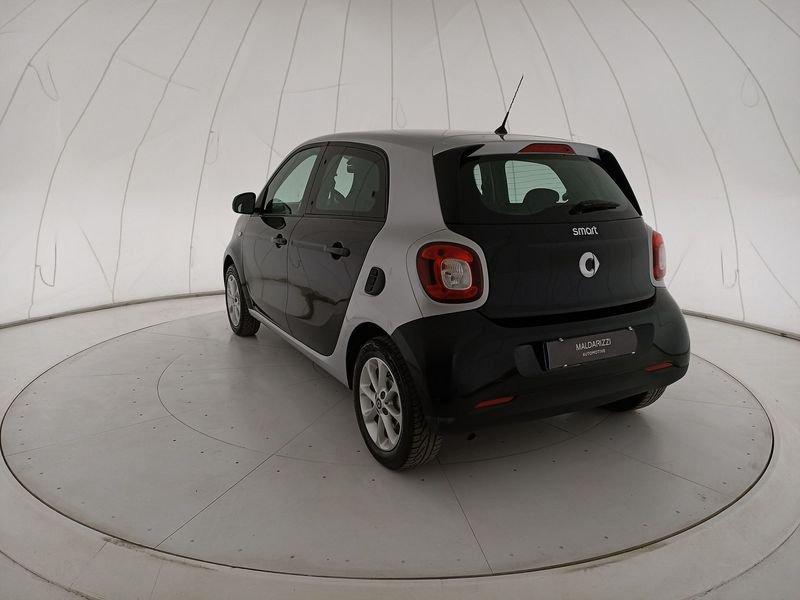 smart forfour II 2015 1.0 Youngster 71cv my18