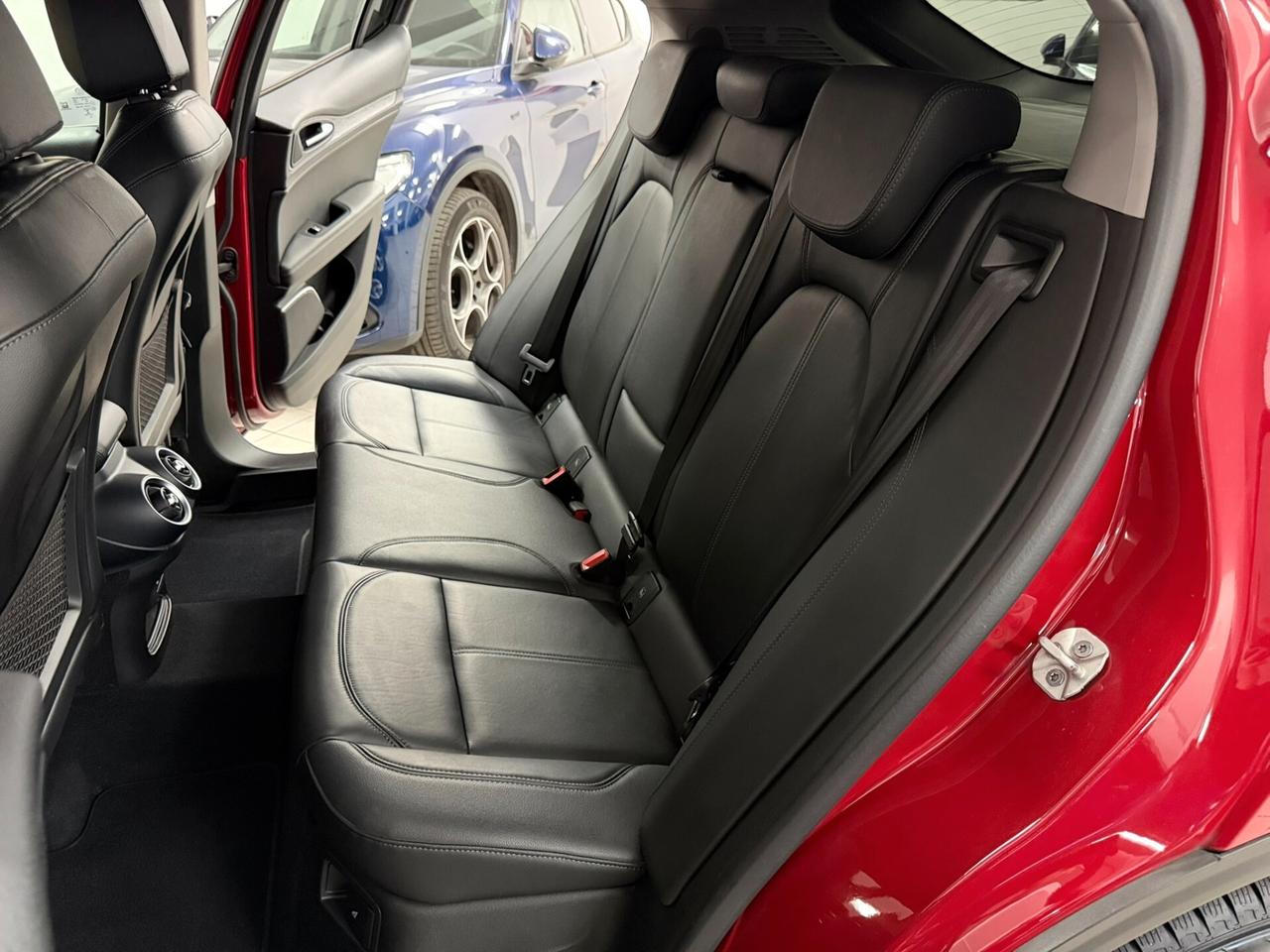 2.2 TD 160 CV BUSINESS PELLE TOTALE NAVI TAGLIANDATA UNICO PROPRIETARIO PERFETTA