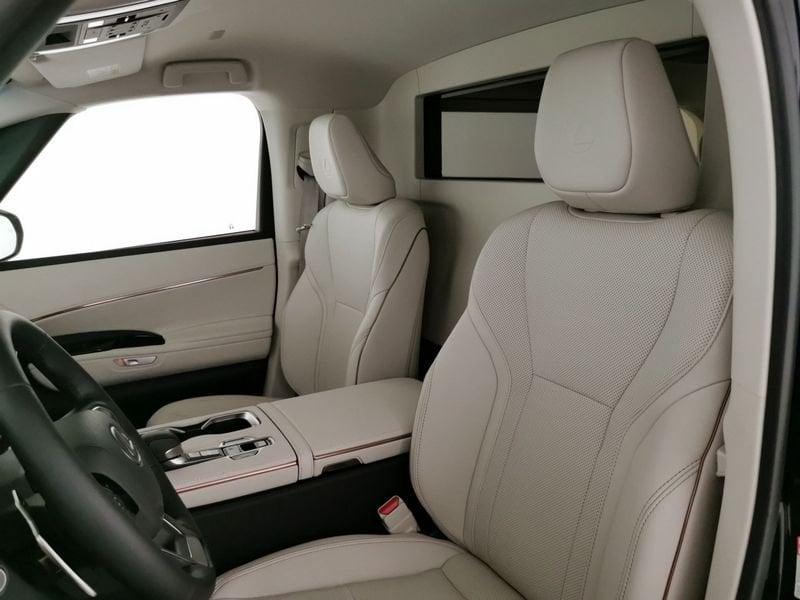 Lexus UX LMPV LM 3.5H 4WD 4P LUXURY S MY24