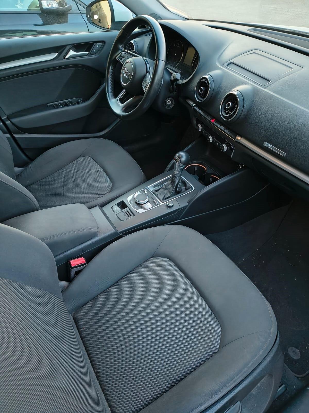 Audi A3 SPB TDI 85 kW Business Advanced