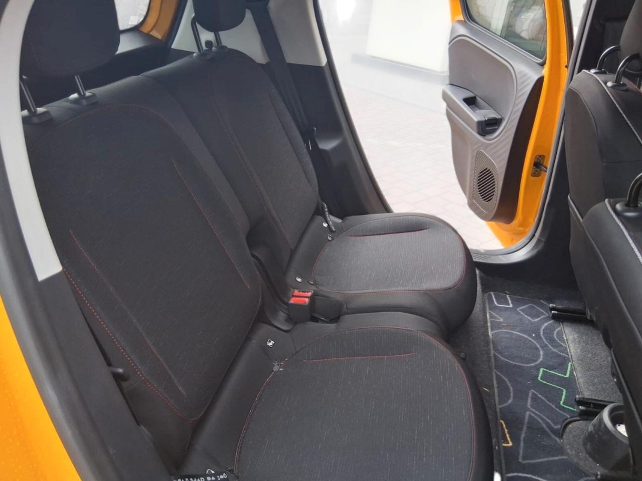 Renault Twingo E-Tech electric techno 80 cv urban range