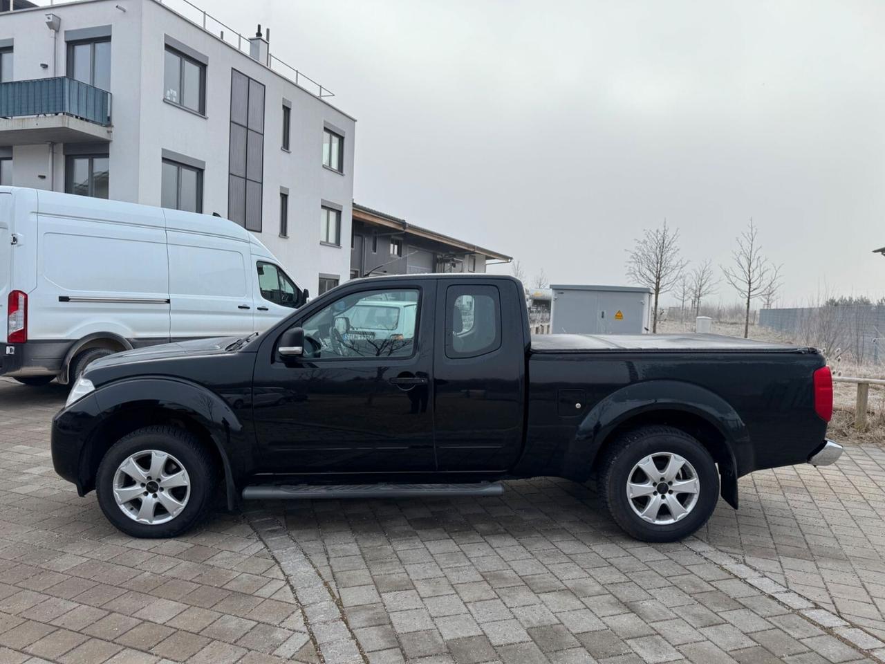 Nissan Navara 2.5 dCi 190CV 2 porte King Cab XE