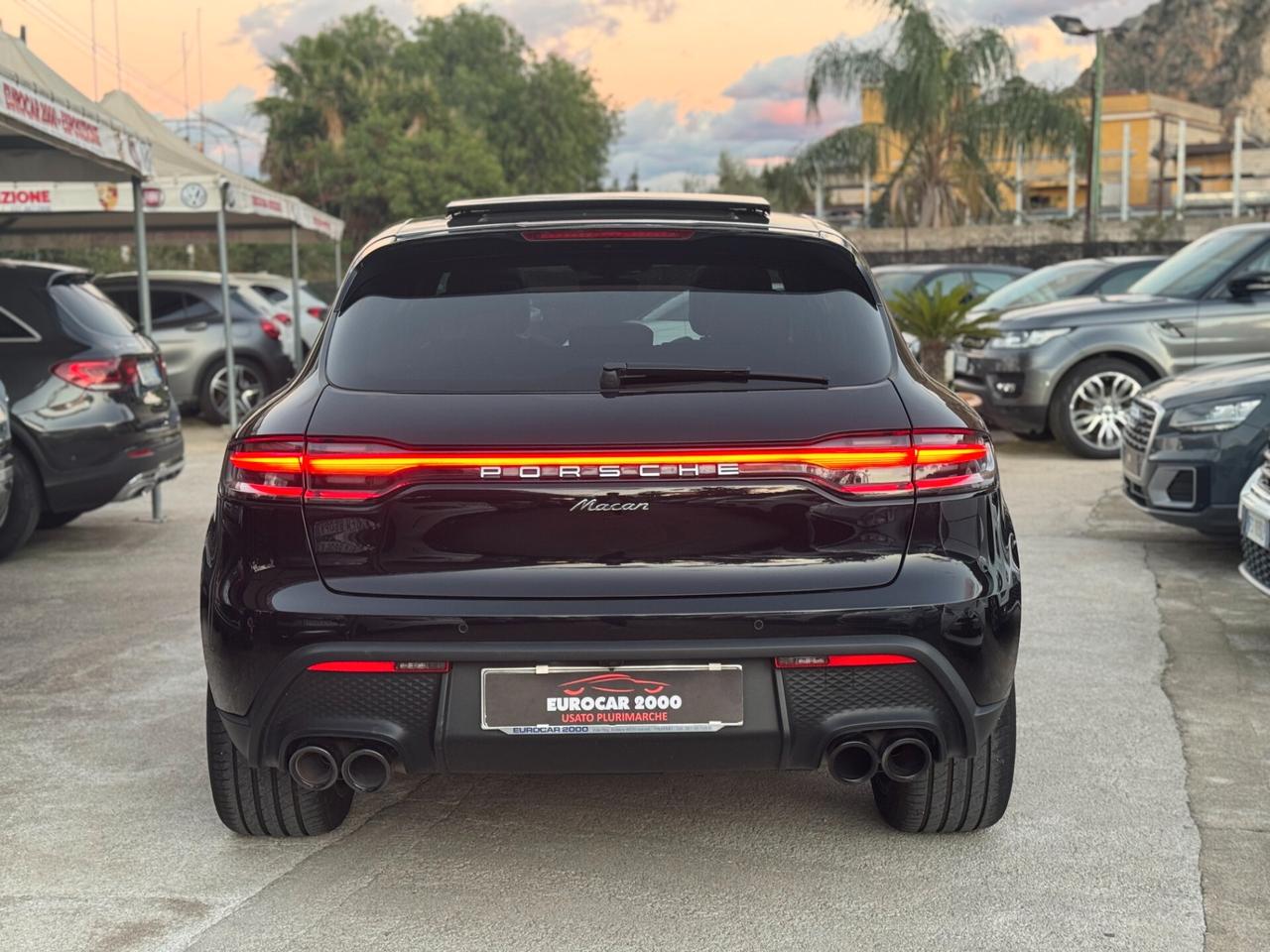 PORSCHE MACAN FULL BLACK ( IVA ESPOSTA )