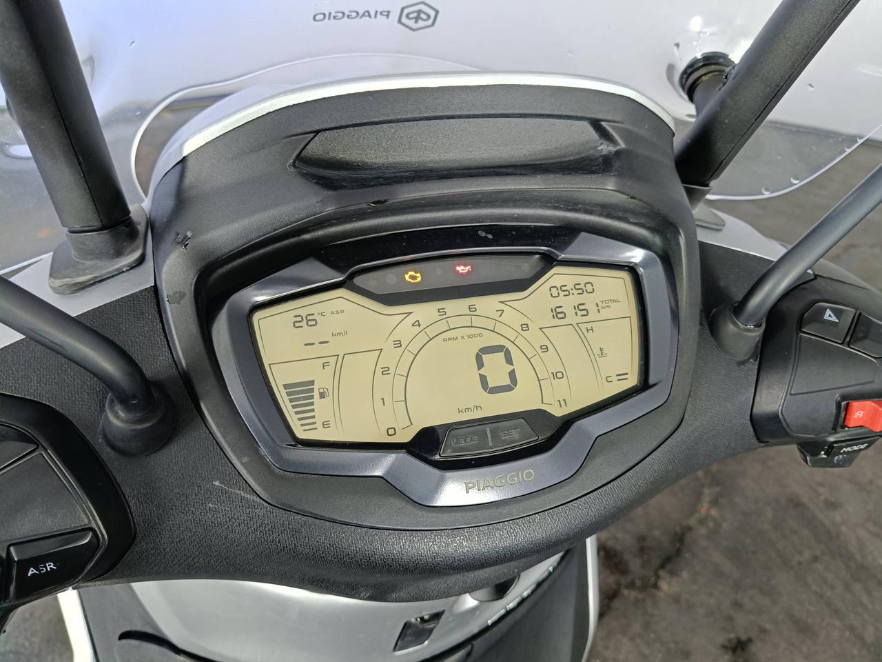 PIAGGIO Beverly - Beverly 400 hpe S abs-asr my21