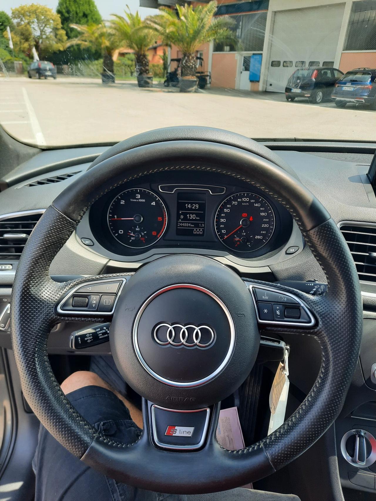 Audi Q3 2.0 TDI S Line Edition