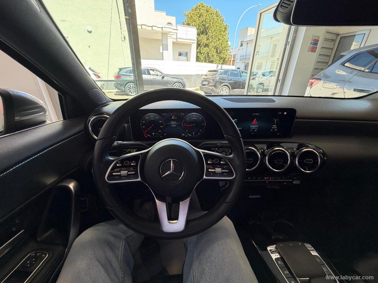 MERCEDES-BENZ A 180 d Automatic 4p. Sport