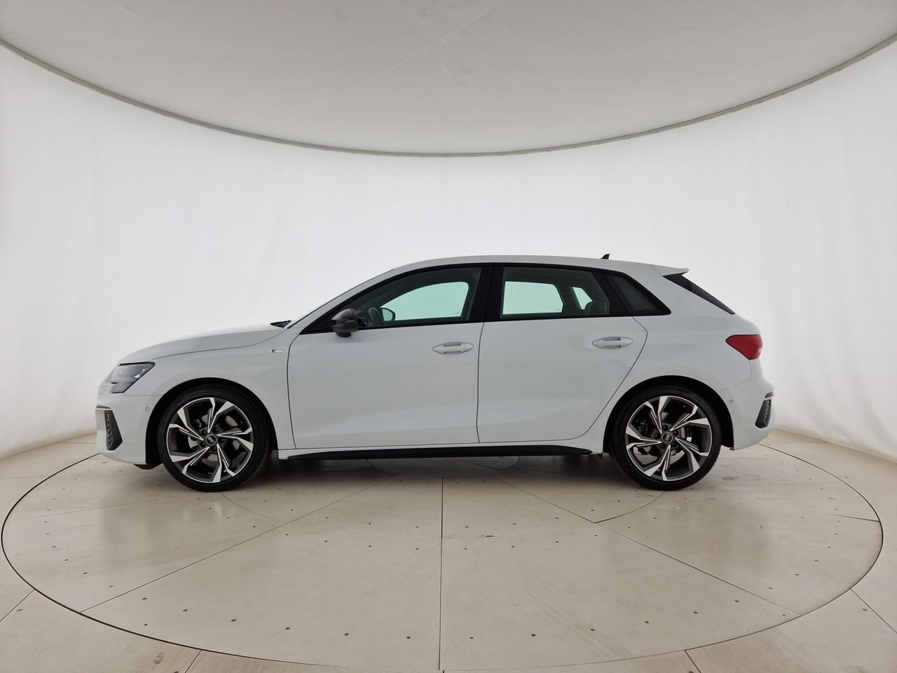 Audi A3 sportback 35 1.5 tfsi mhev s line edition s-tronic