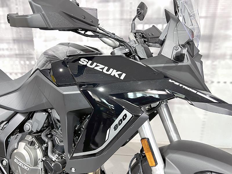 Suzuki V-Strom 800 SE