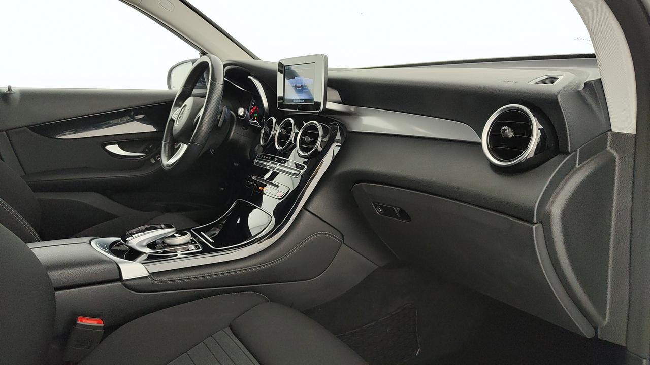Mercedes-Benz GLC 350e Business 4matic auto