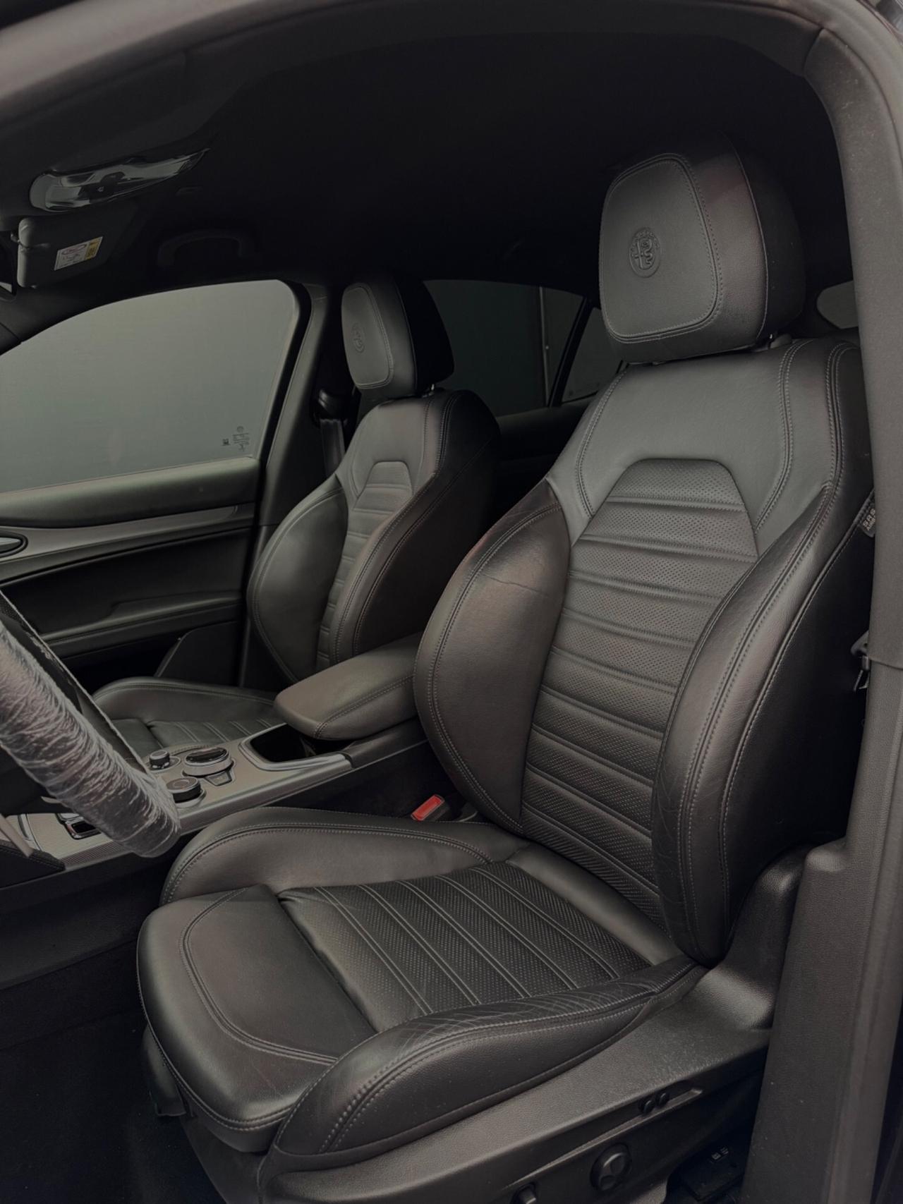 Alfa Romeo Stelvio 2.2 TD 210 CV Q4 Veloce IPER FULL