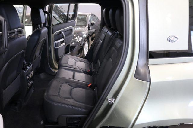 LAND ROVER Defender 110 3.0D I6 250 CV AWD X-Dynamic SE 7 POSTI