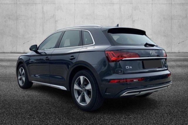 AUDI Q5 35 TDI S tronic Business Advanced