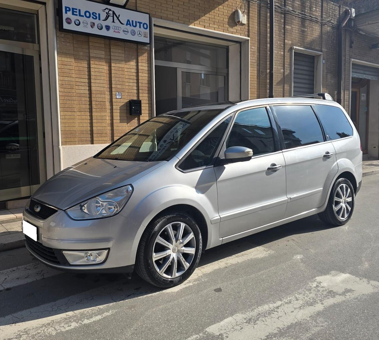 Ford Galaxy 2.0 TDCi 140 cv Ghia
