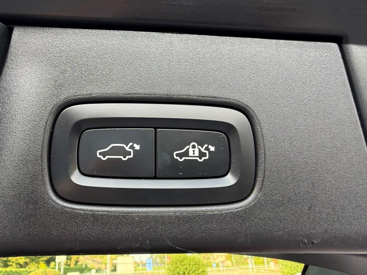 Volvo V90 Cross Country B4 AWD Geartronic Business Pro