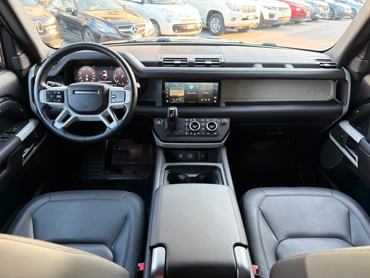Land Rover Defender 110 3.0D I6 200 CV AWD SE N1 AUTOCARRO