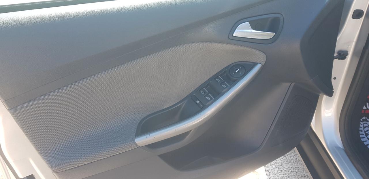 Ford Focus 1.6 TDCi 115 CV