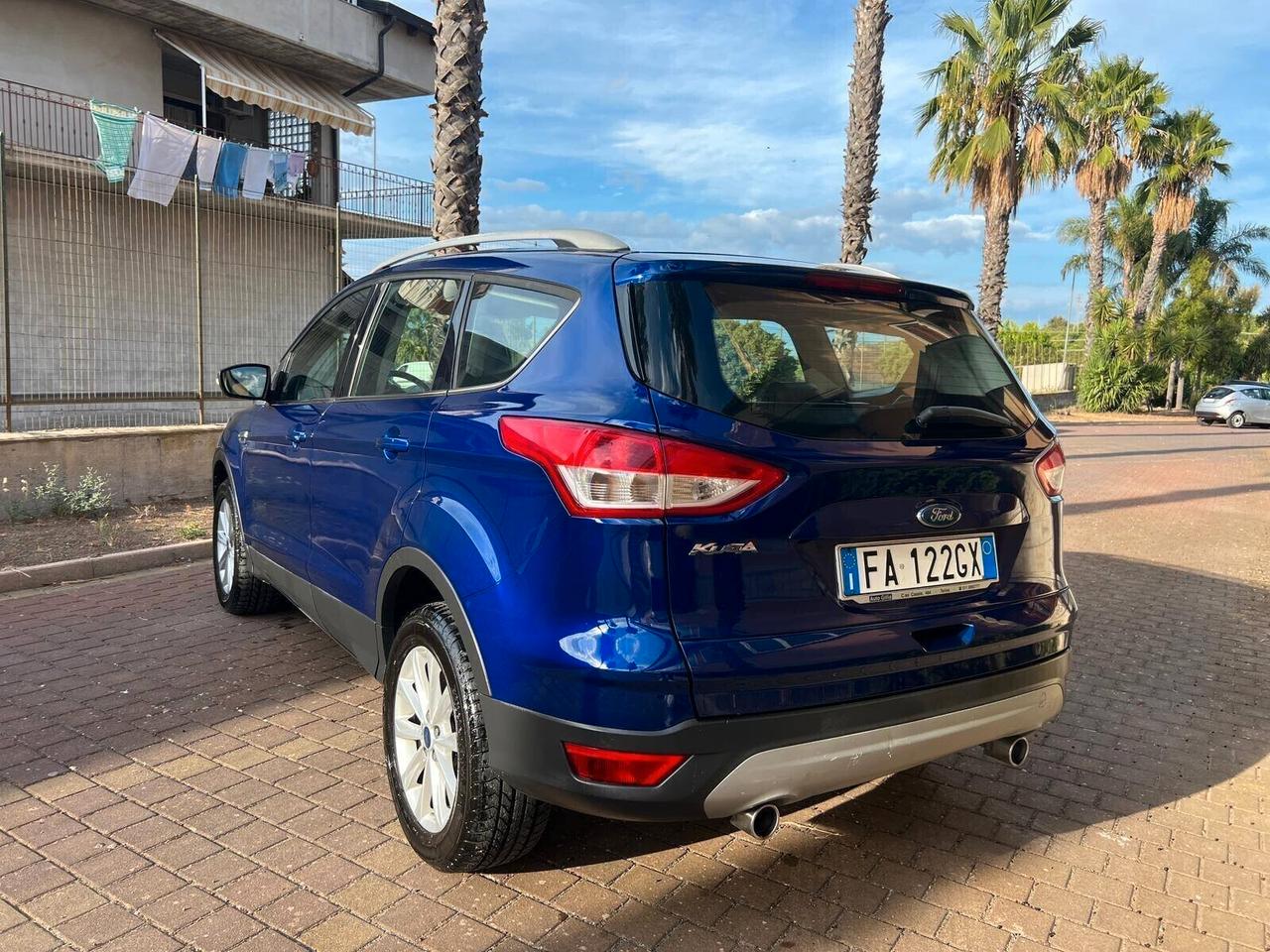 Ford Kuga 2.0 TDCI 150 CV S&S 4WD Titanium