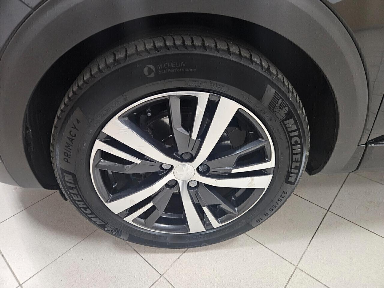 Peugeot 3008 BlueHDi 130 S&S Allure