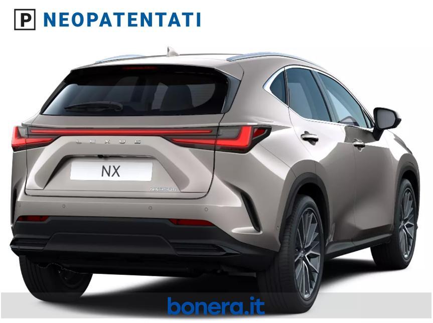 Lexus NX 2.5 Hybrid Luxury 4WD e-CVT