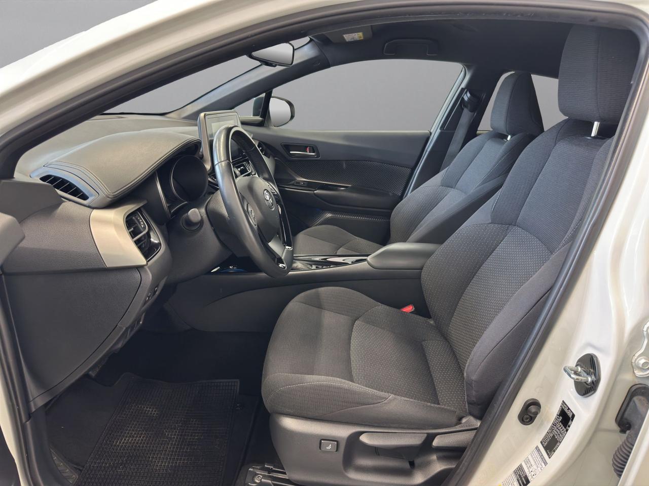 Toyota C-HR 1.8h Trend 2wd e-cvt
