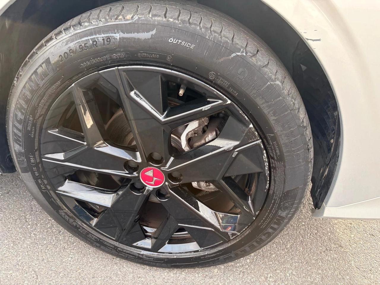 Ds DS4 BlueHDi 130 aut. Performance Line