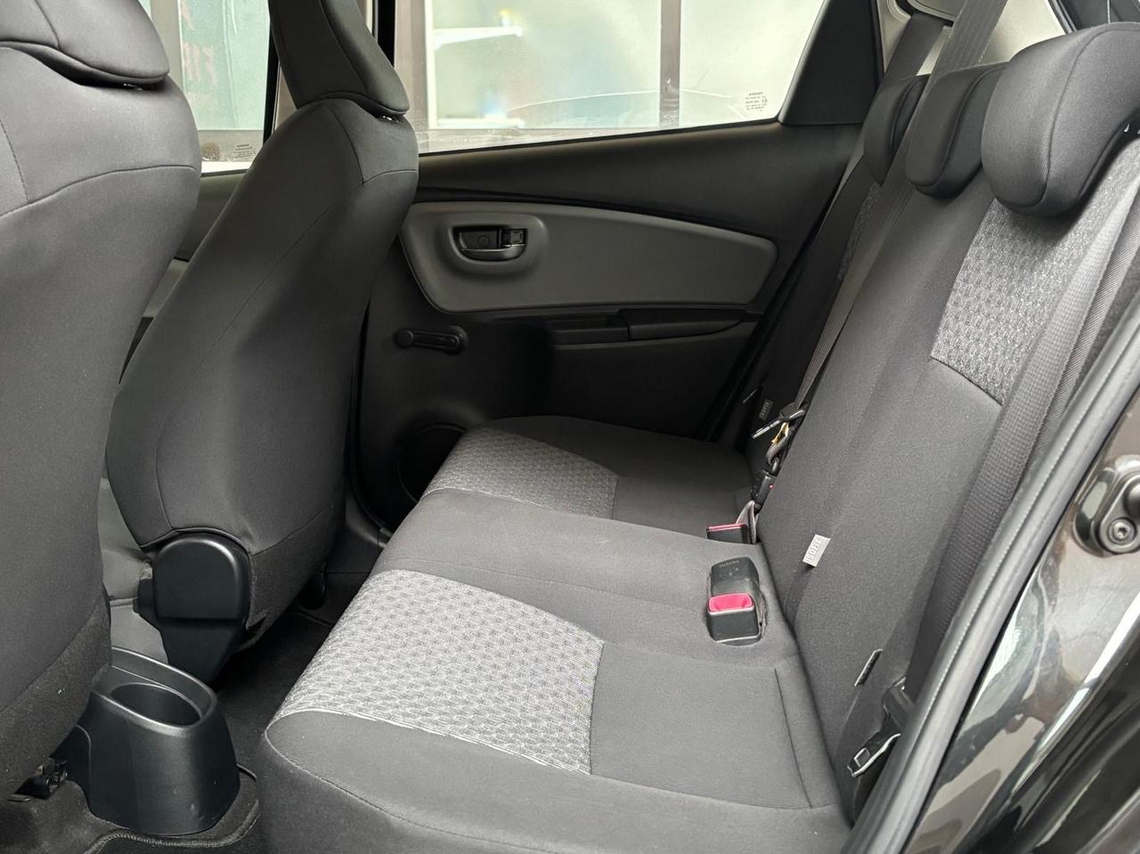 Toyota Yaris 1.3 5 porte Lounge