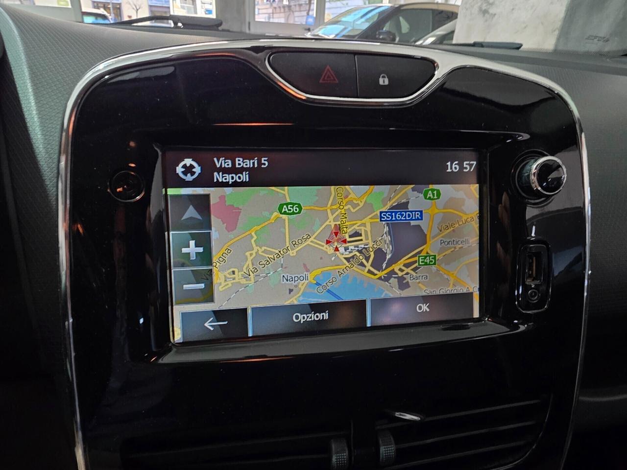 Renault Clio 1.2 NAVI 75CV Full Optional