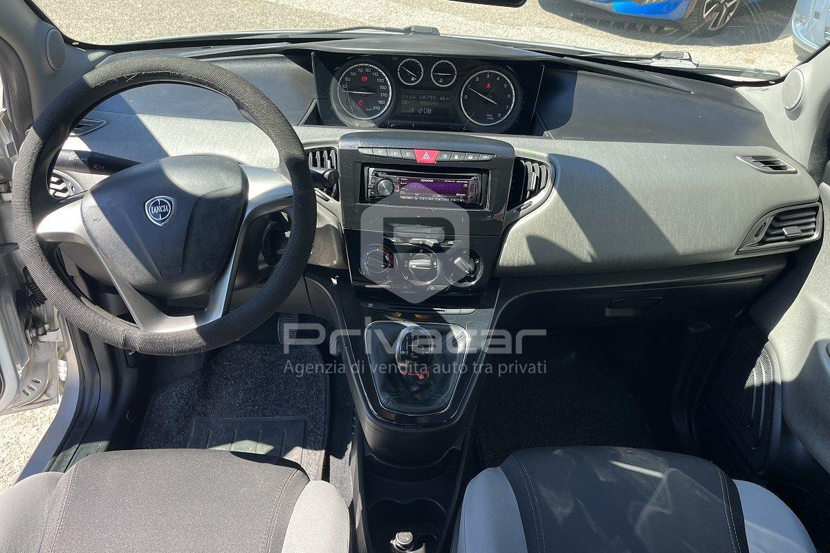 LANCIA Ypsilon 0.9 TwinAir 85 CV 5 porte Metano Ecochic Gold