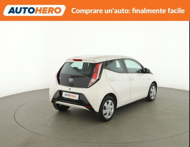 TOYOTA Aygo 1.0 VVT-i 69 CV 5 porte x-play TSS