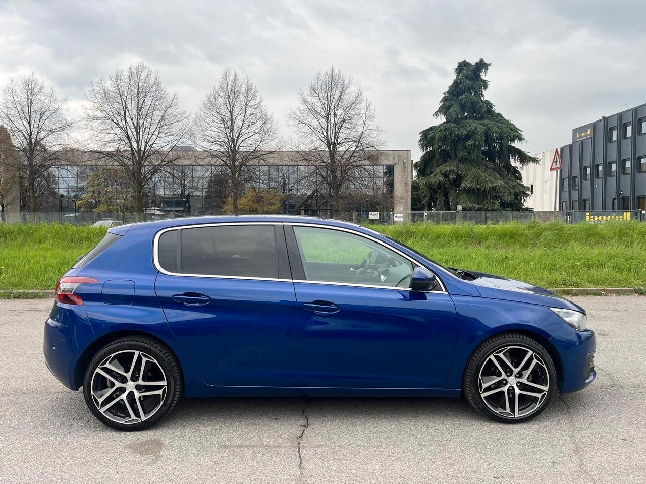 Peugeot 308 BlueHDi 120 S&S Allure