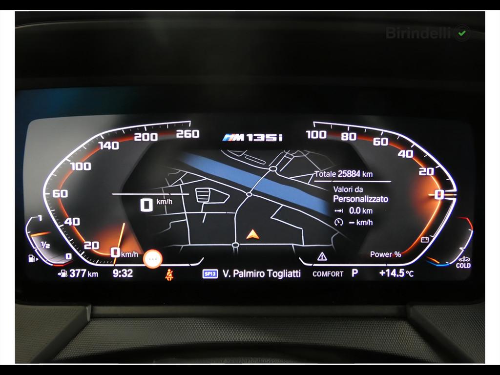 BMW Serie 1 (F40) - M 135i xDrive