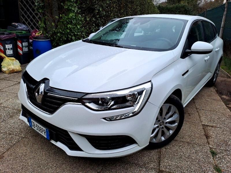 Renault Megane Mégane Sporter Blue dCi 115 CV Duel