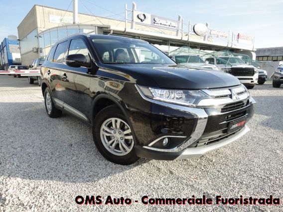 MITSUBISHI Outlander 2.2 DI-D 4WD Intense